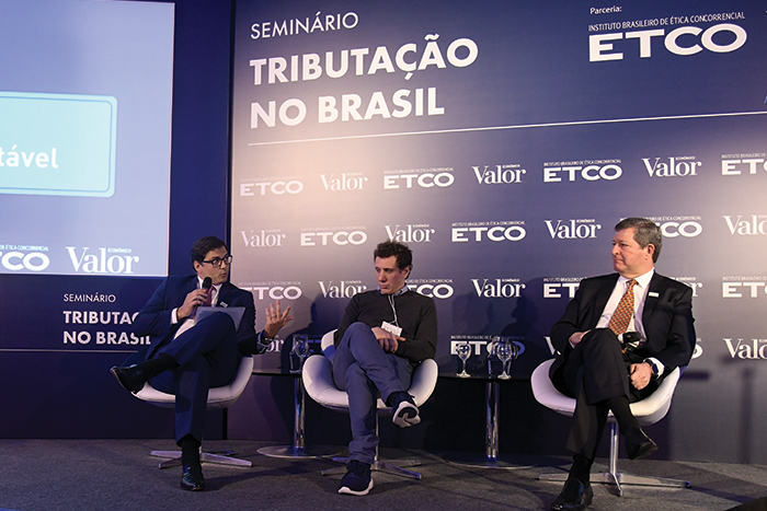 Seminar on tax reform in partnership with Valor Econômico newspaper